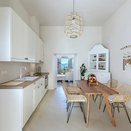 Caldera Вилла Ия