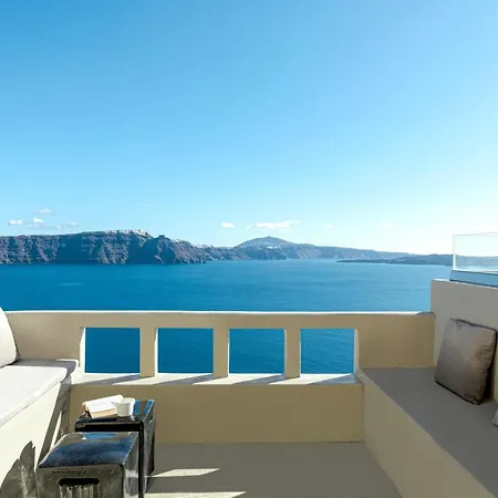 Caldera Villa Oia (Santorini)